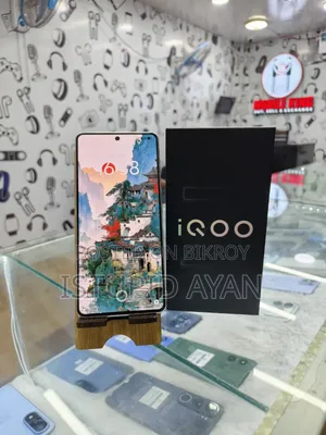 iQOO 256 GB White