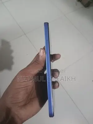 Infinix Hot 60i 128 GB Green