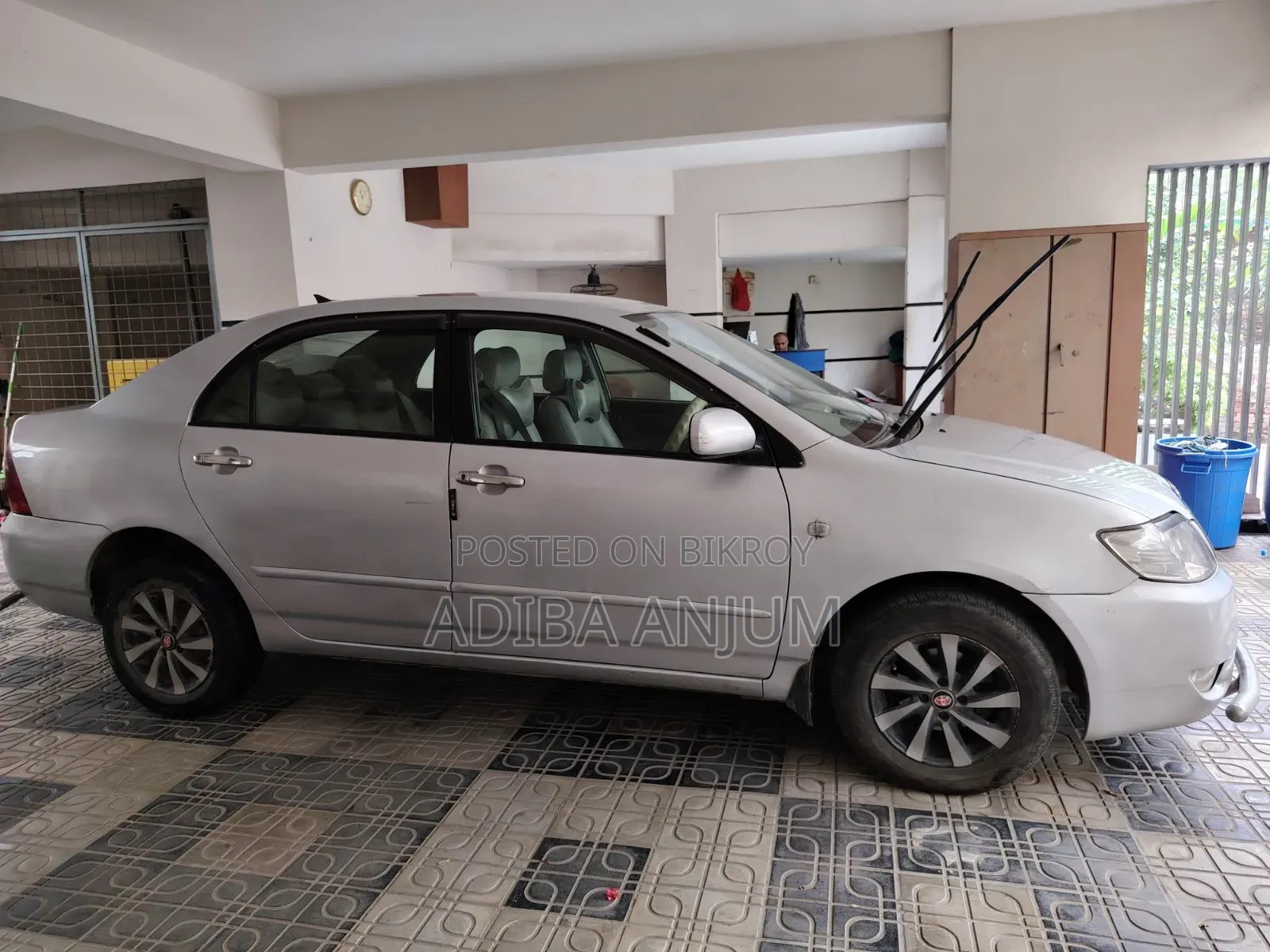 Toyota Corolla 2005 Gray