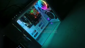 Desktop Computer Asus 8GB Intel Core i5 HDD+SSD 700GB