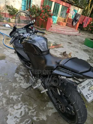 Yamaha R1 2020 Black