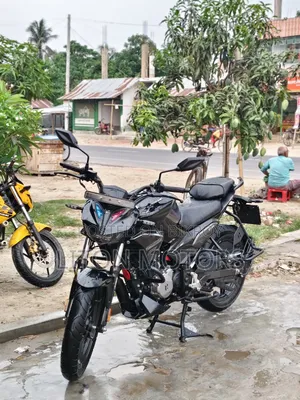 Hero Xtreme 125R 2025 Black