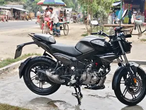 Hero Xtreme 125R 2025 Black