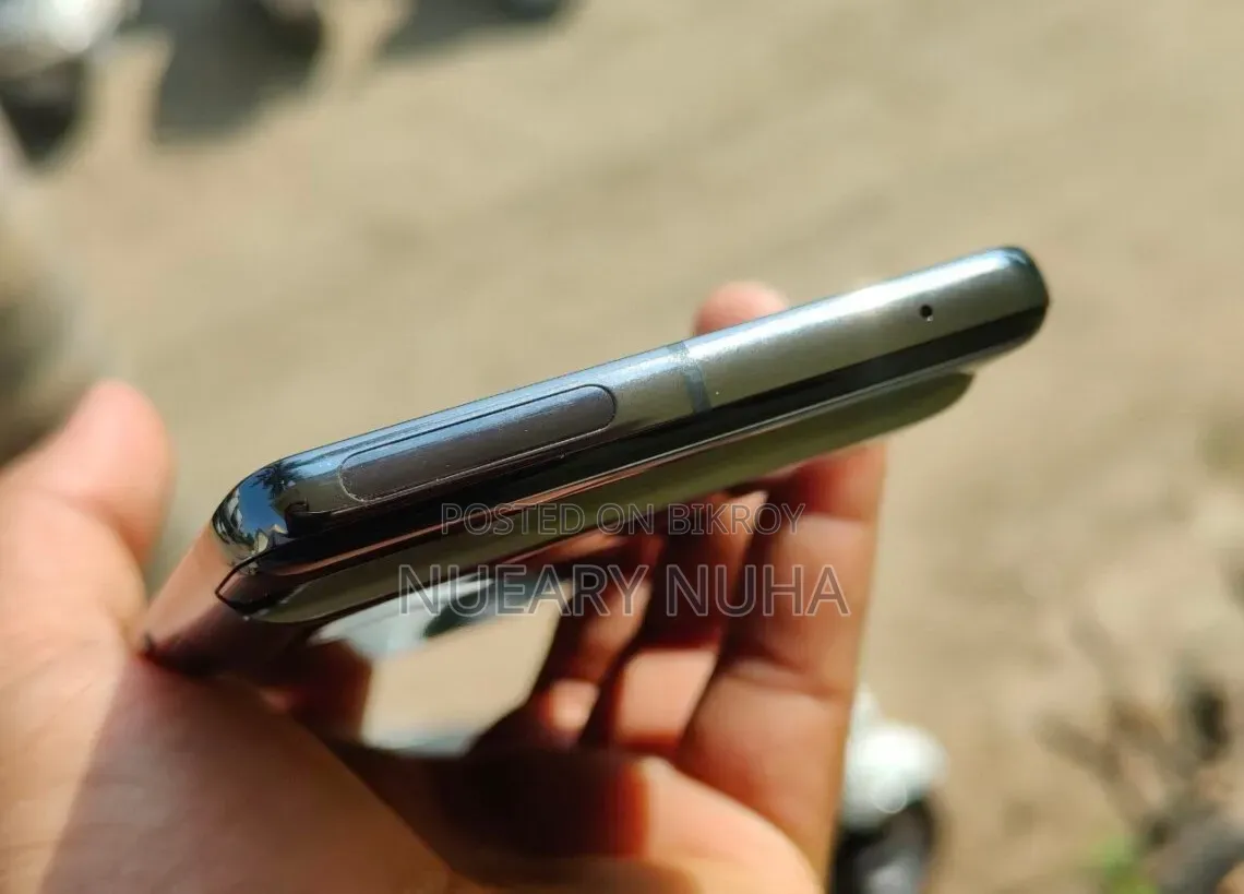 Google Pixel 7 Pro 128 GB Black