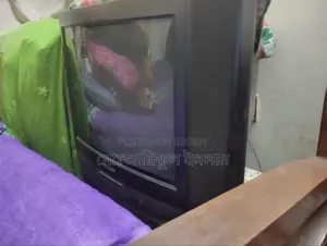 Used 21" Colour TV.