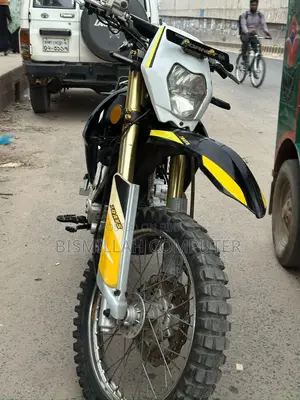 RUSI MP 125 SURF 2016 Black