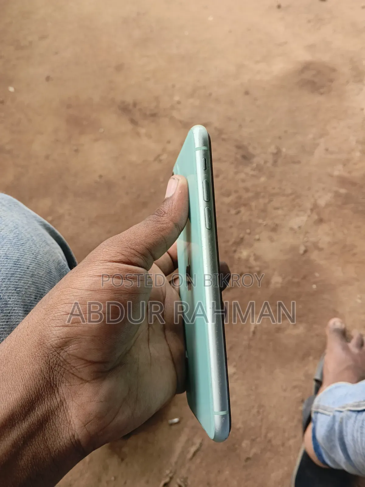 Apple iPhone 11 ১২৮ জিবি সাদা