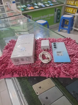 Tecno Camon 40 ২৫৬ জিবি নীল