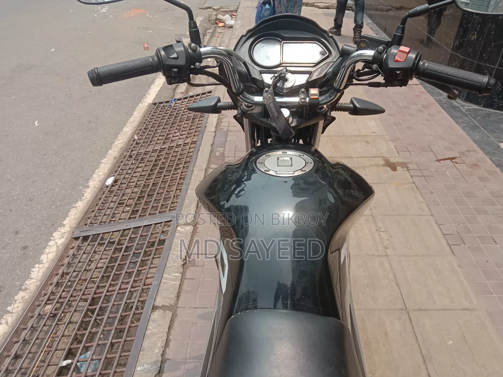 Runner Turbo V2 2022 Black