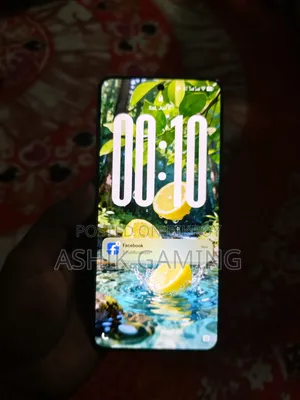 iQOO 256 GB