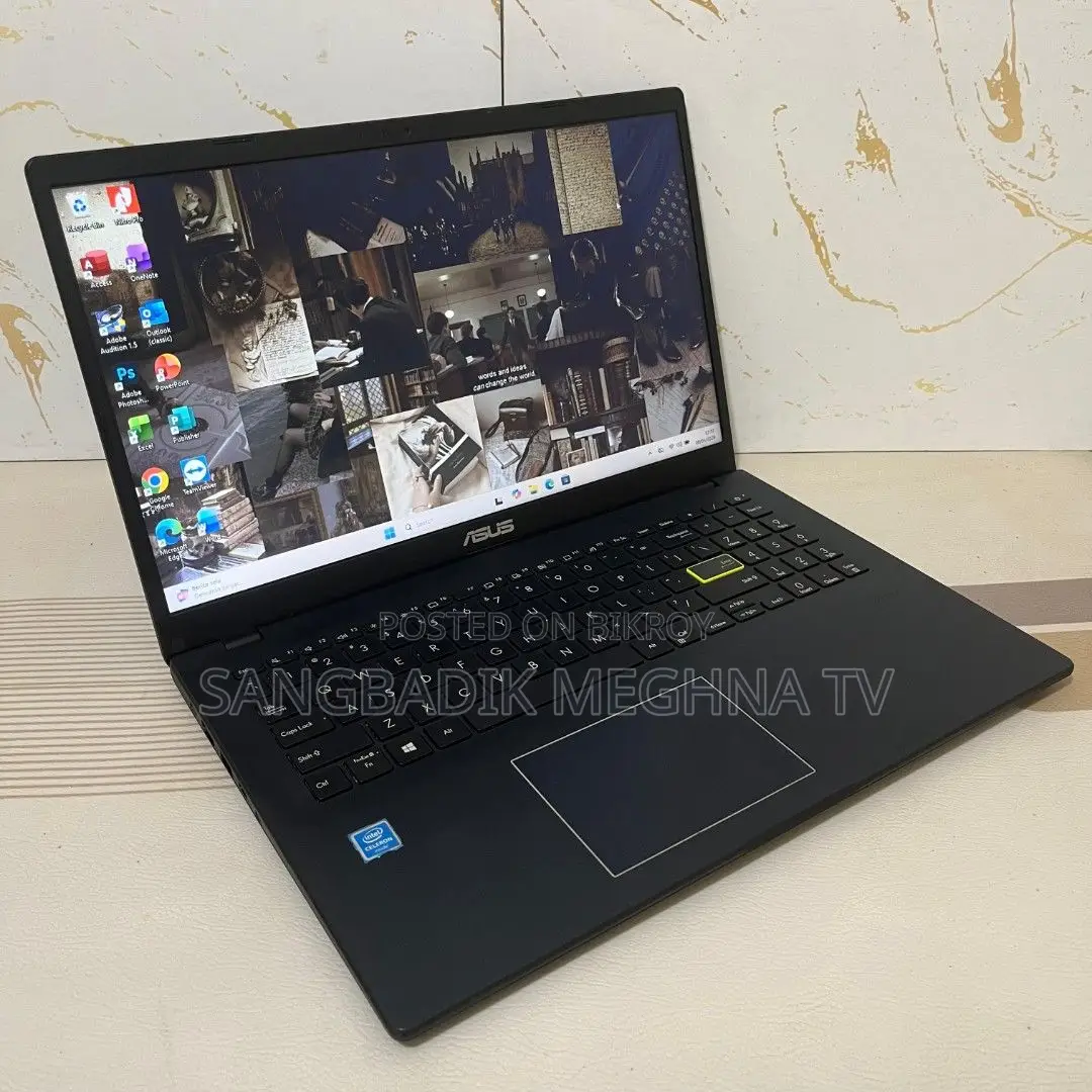 Laptop Asus 3GB Intel SSD 256GB