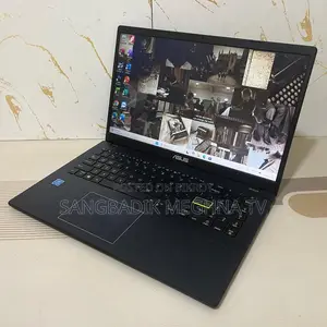 Laptop Asus 3GB Intel SSD 256GB