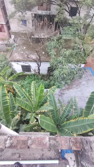 5 Katha land in Matuail Saddam Market Tushardhara Residential Area