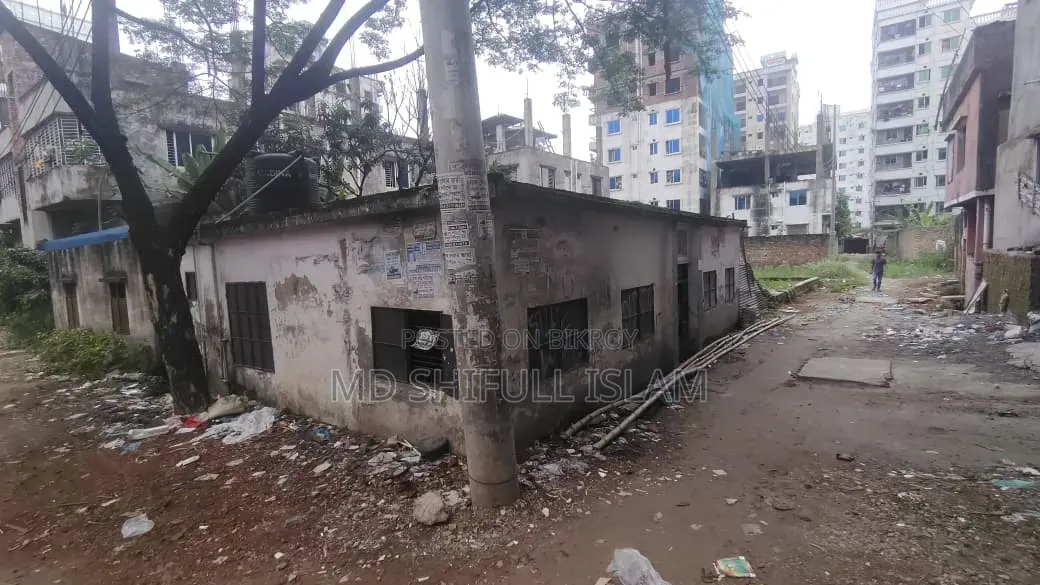 5 Katha land in Matuail Saddam Market Tushardhara Residential Area