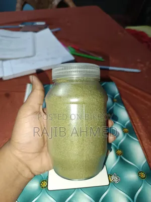 Homemade Moringa Leaf Powder