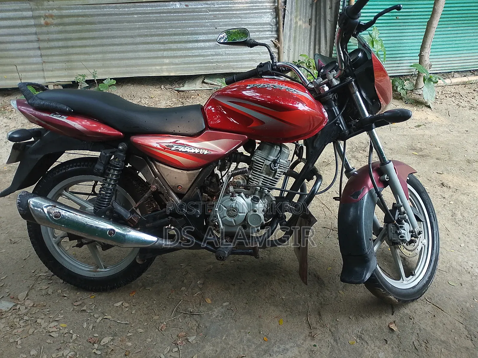 Bajaj Discover 125 2021 Red