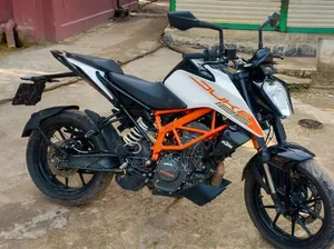 KTM Duke 125 2023 Black