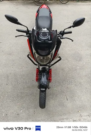 হোন্ডা সিবি ২০০৯ ব্ল্যাক