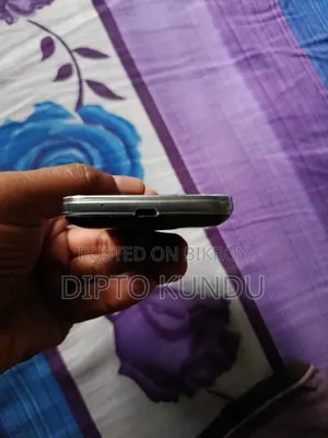 স্যামসাং গ্যালাক্সি জি৩৮১২বি এস৩ স্লিম ৮ জিবি ব্ল্যাক