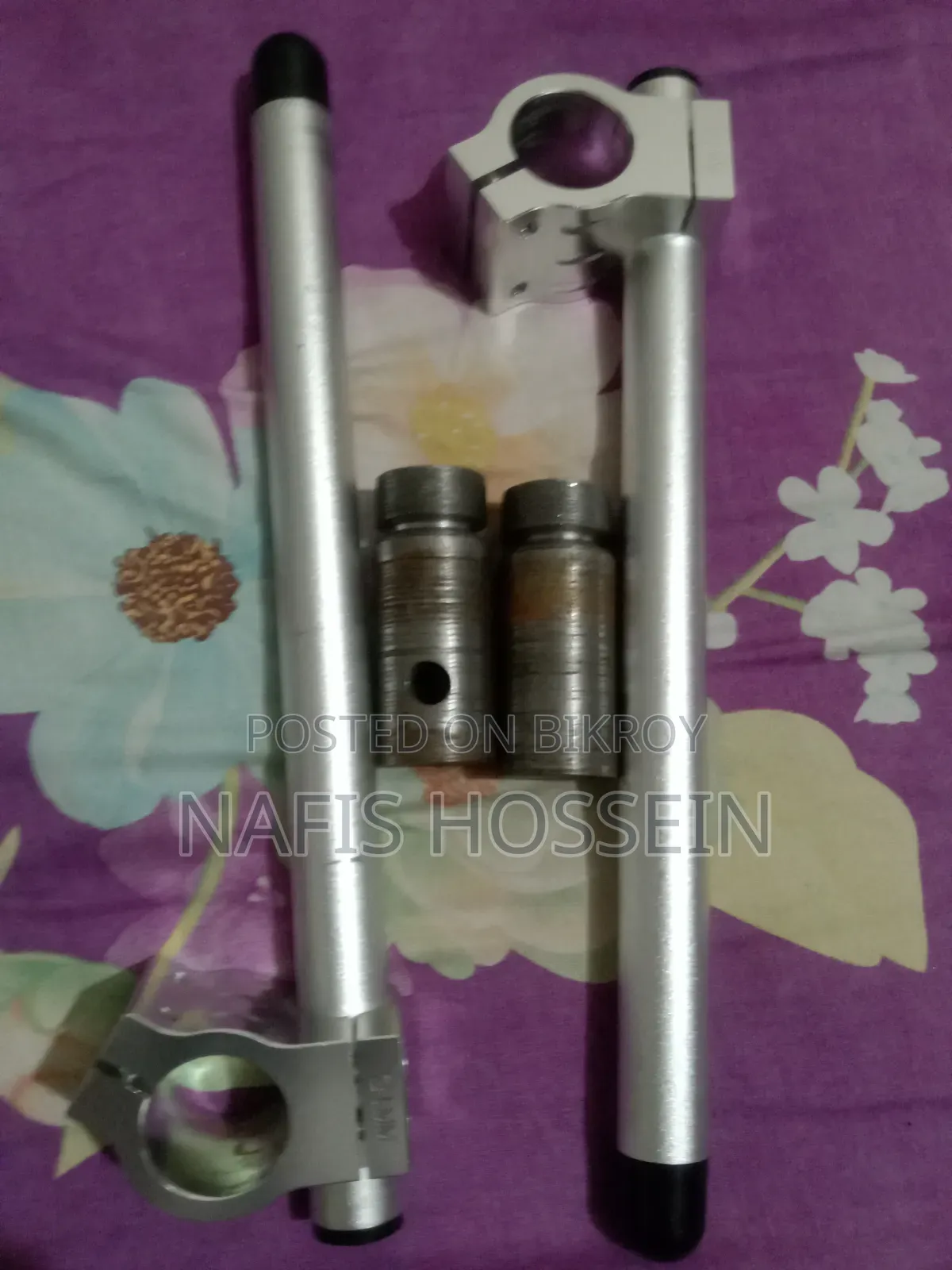 Clip-on Handle 4V Bush