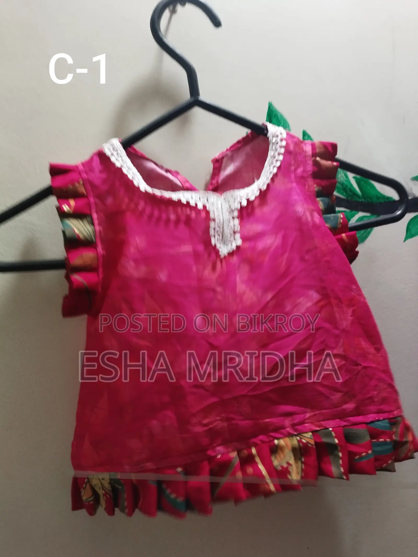 Children's cotton clothes can be customized if desired