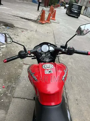 Bajaj Pulsar NS 160 2022 Red