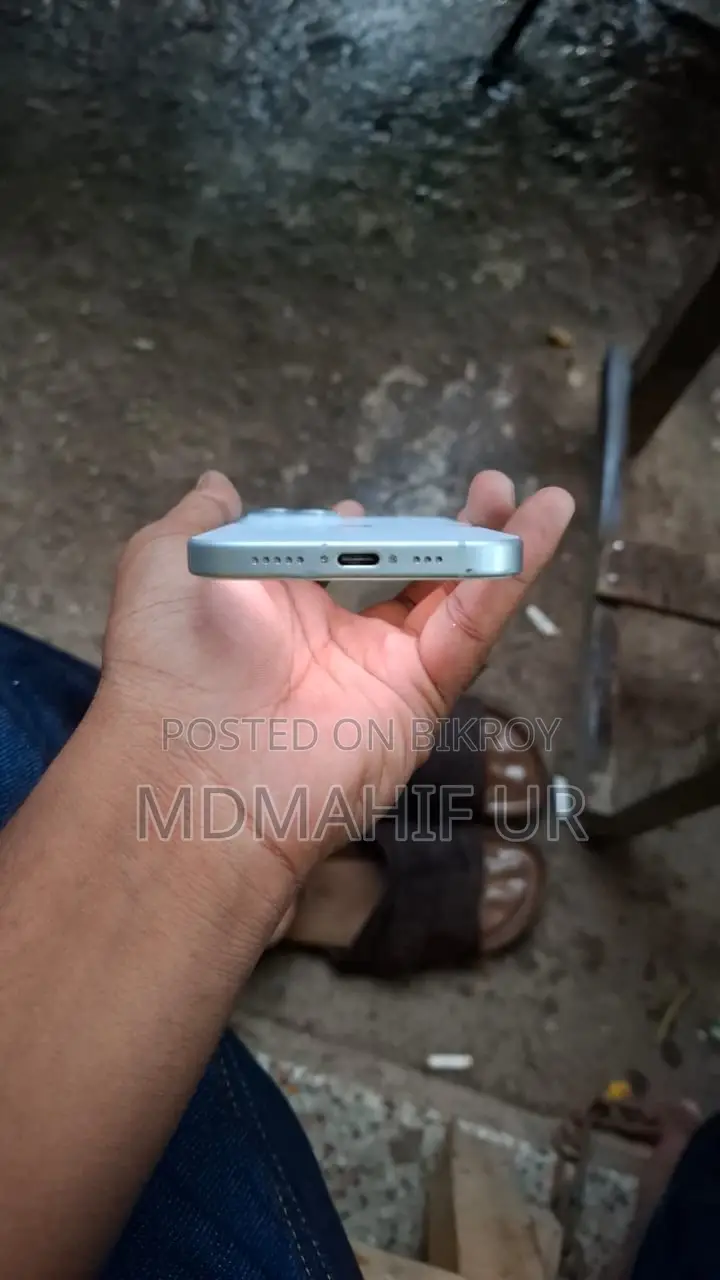 Apple iPhone 15 128 GB Blue