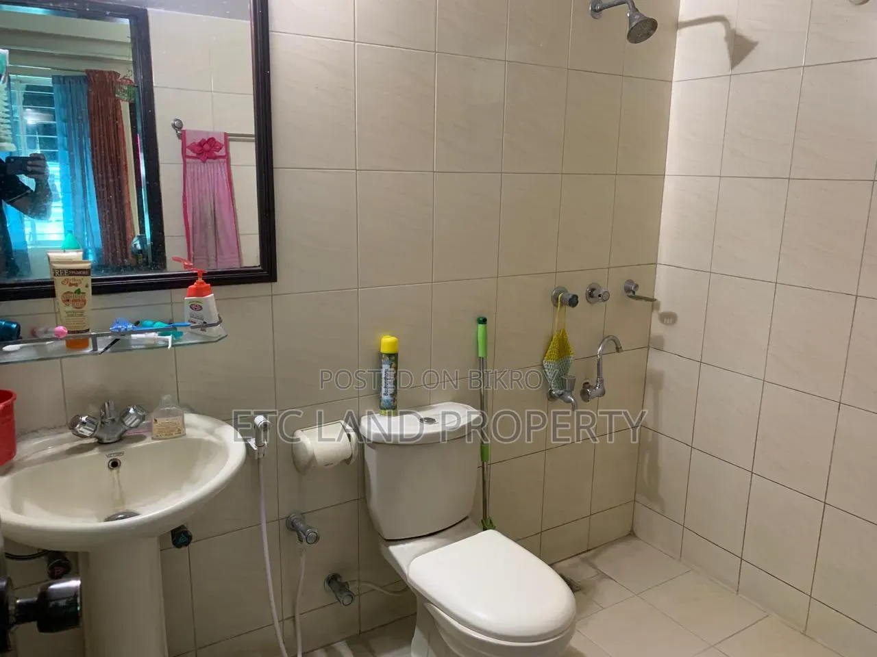3-Bedroom Apartment in Bashundhara R/A for Sale