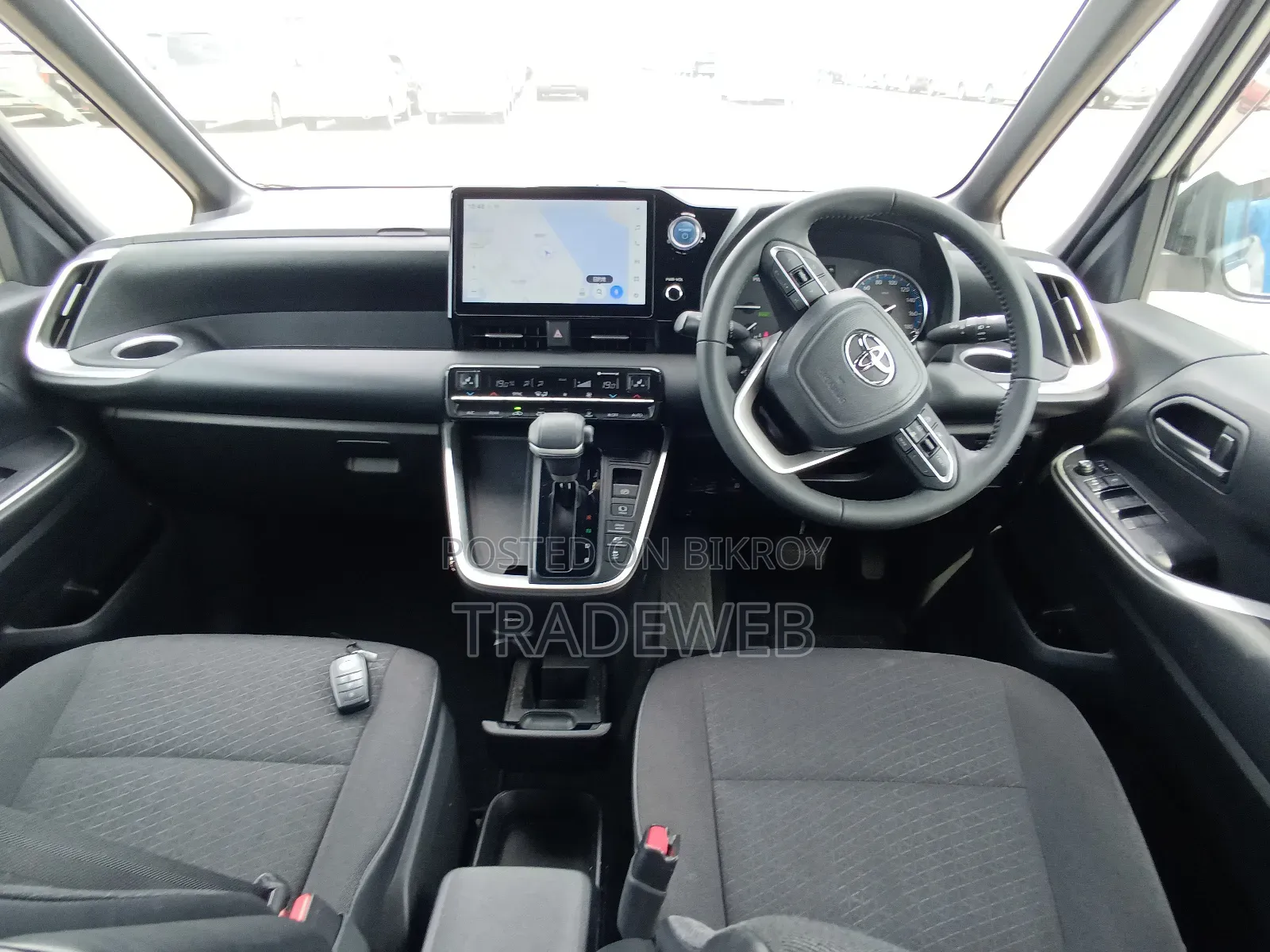 Toyota Noah 2022 Pearl
