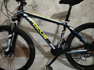 ফোকাস বিক্রির জন্য