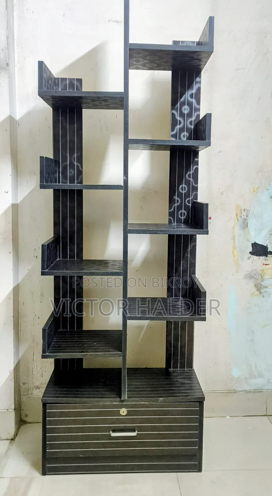 বুক শেলফ