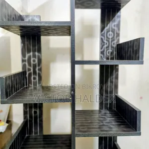 বুক শেলফ