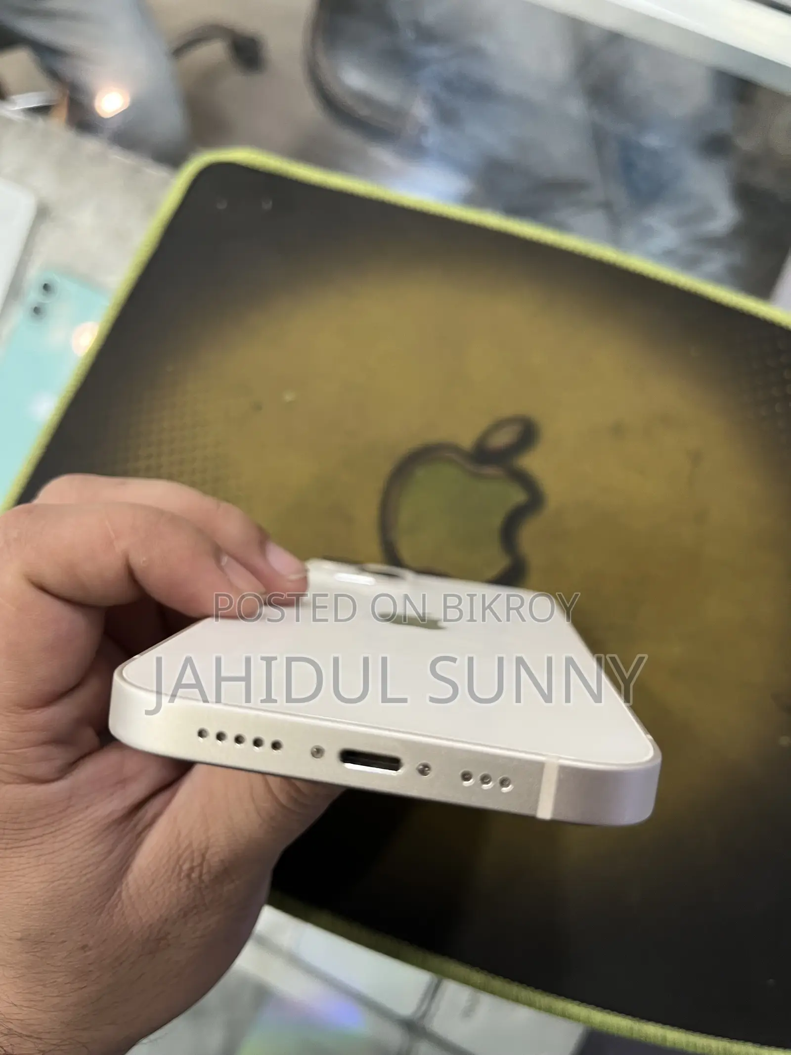 Apple iPhone 13 128 GB White