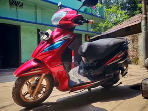 TVS Wego 2018 Red