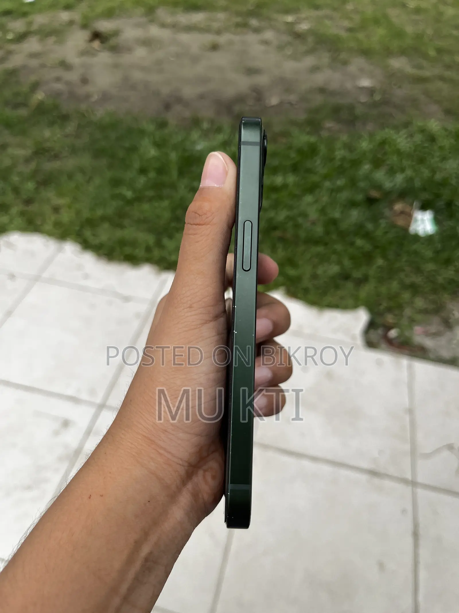 Apple iPhone 13 128 GB Green