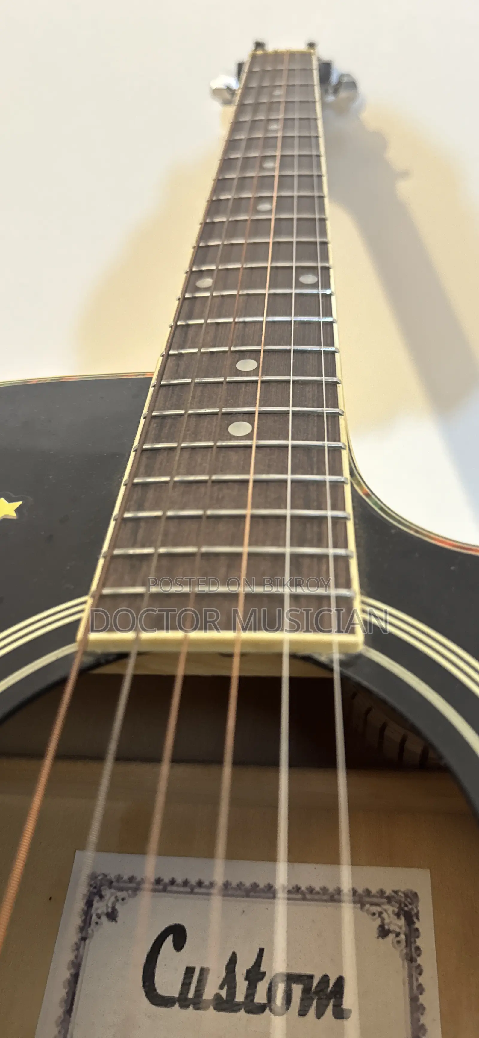 Guitar Acoustic