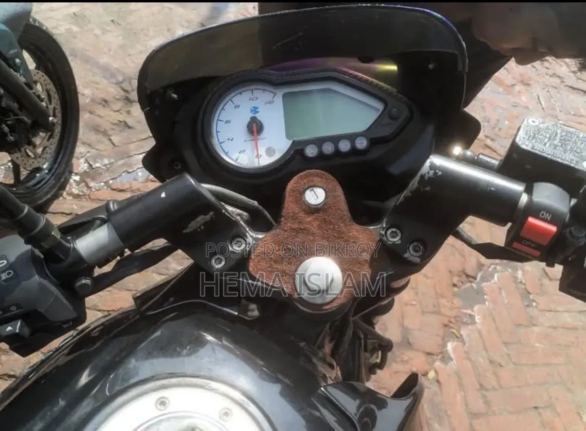 Bajaj Pulsar 150 2019 Black