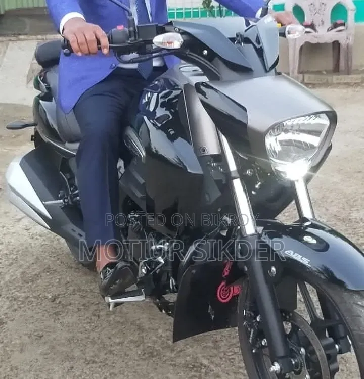Suzuki Intruder 2020 Black