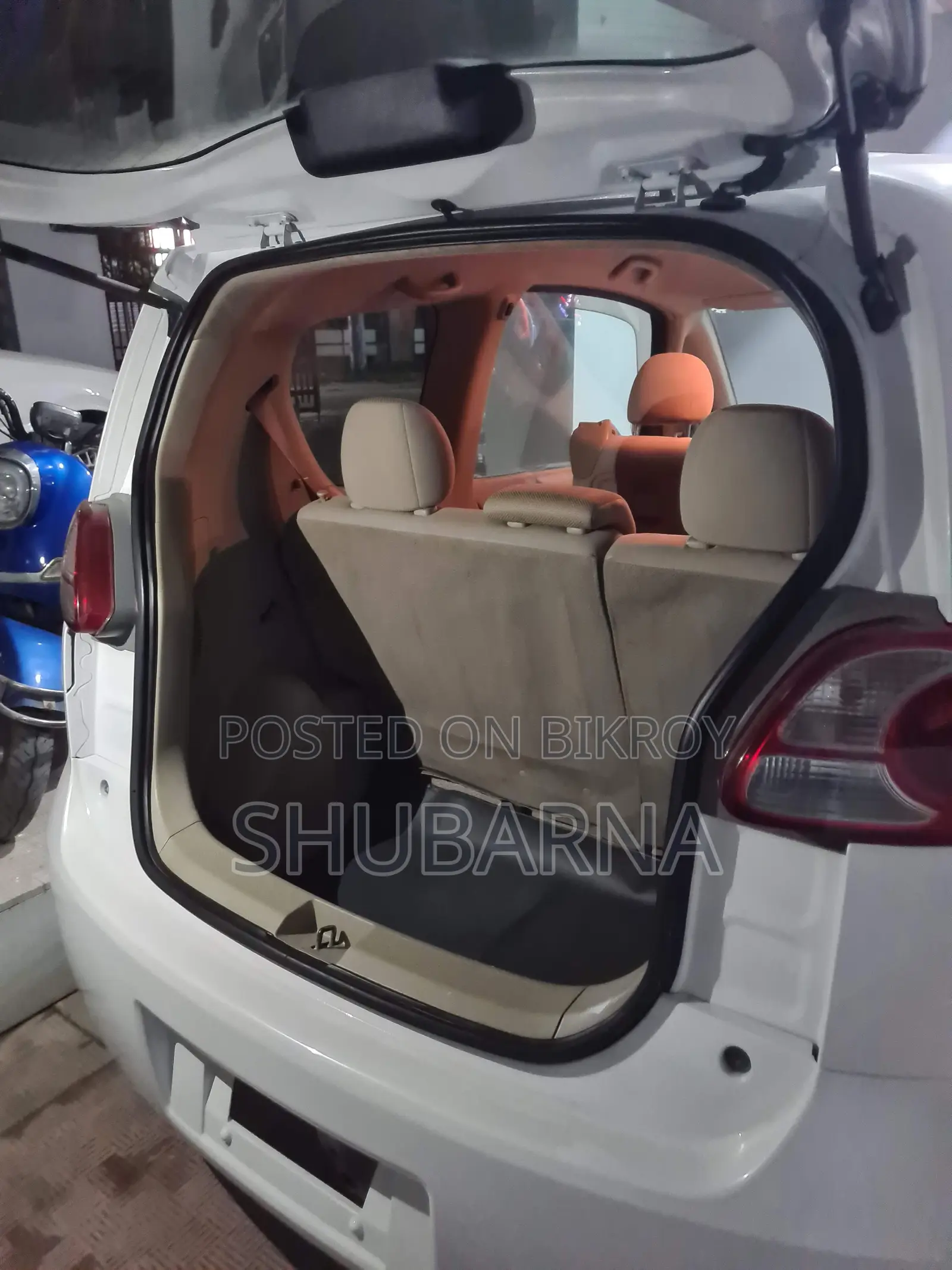 Toyota Porte 1.3 Front-Wheel Drive 2010 Pearl