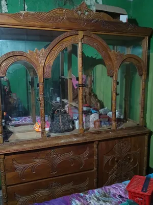 Durable Teak Wood Showcase