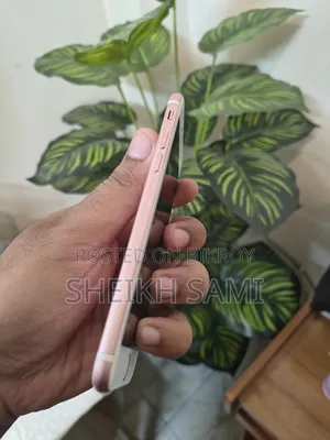 Apple iPhone 6s 32 GB Rose Gold