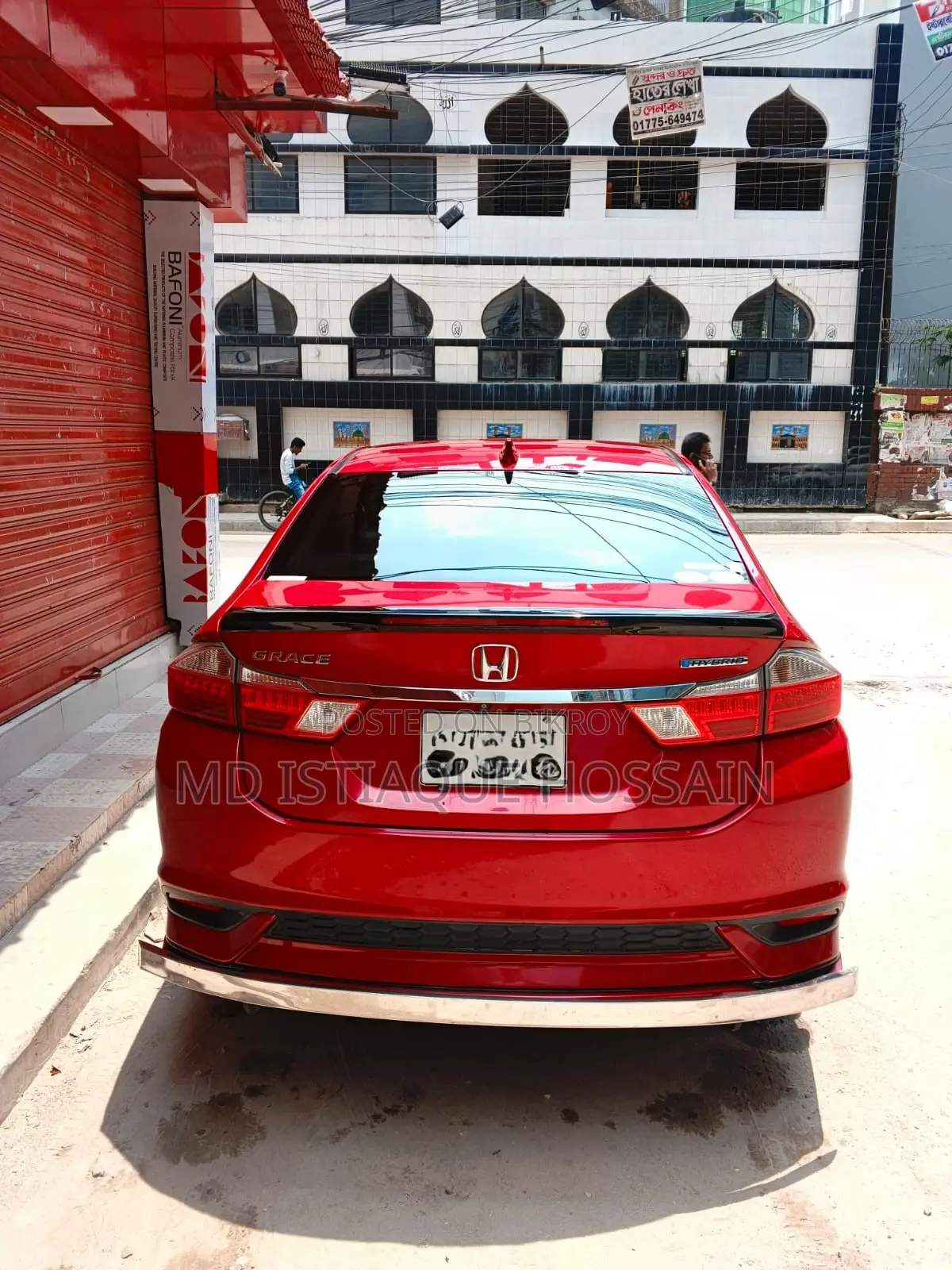 Honda Grace 1.5 Hybrid FWD 2017 Red