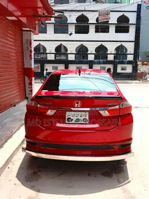 Honda Grace 1.5 Hybrid FWD 2017 Red