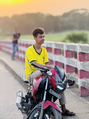 TVS Apache RTR 160 2V 2022 লাল