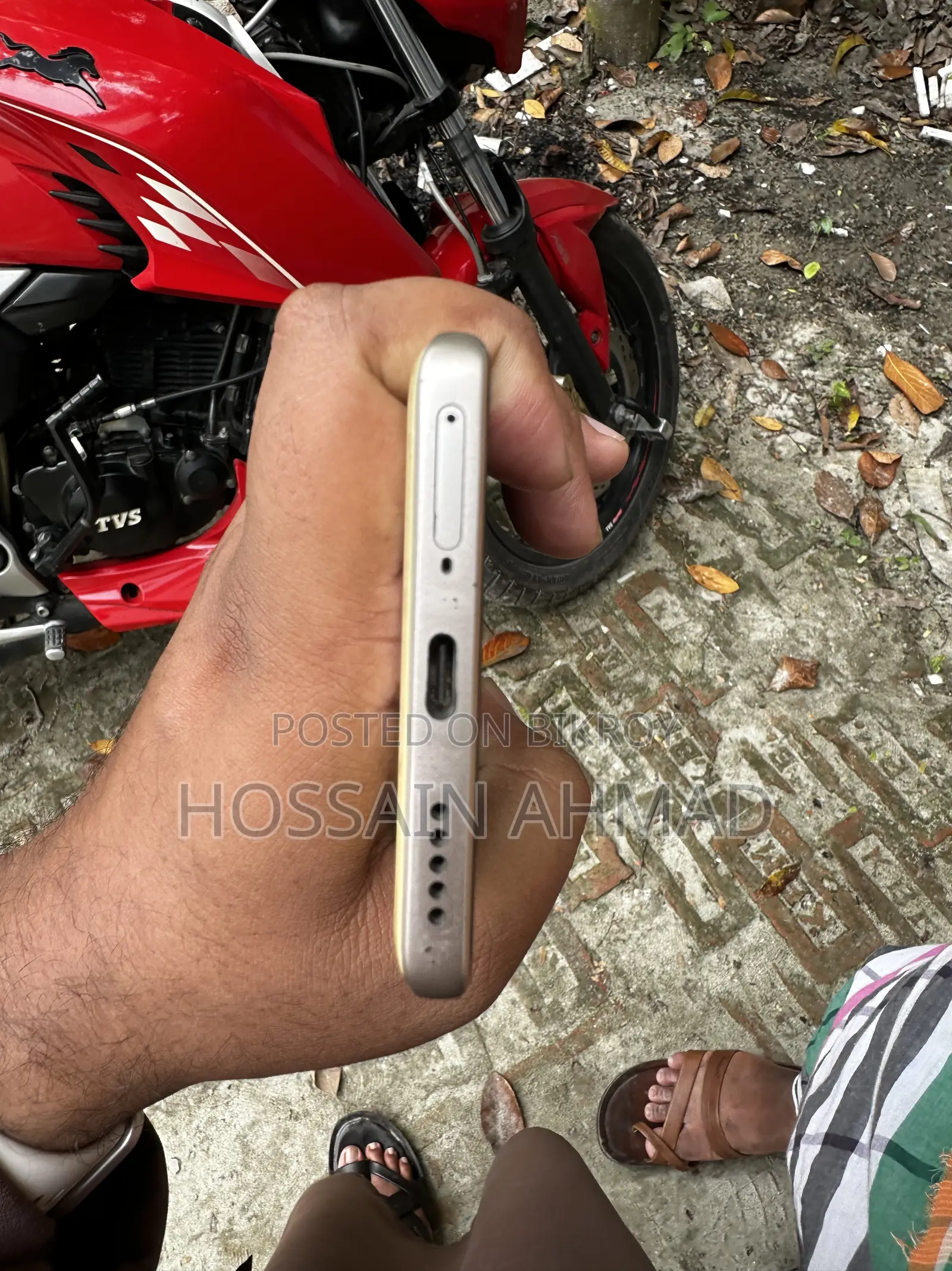 Symphony 256 GB