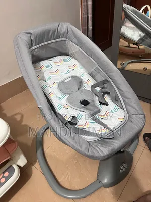 Mastela 3-in-1 Baby Swing Bassinet | Like New
