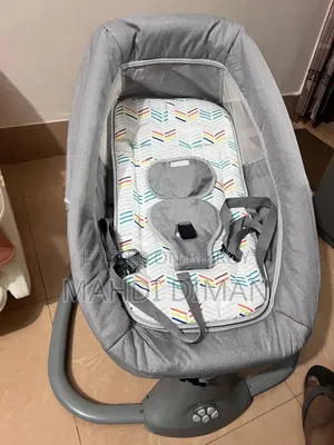 Mastela 3-in-1 Baby Swing Bassinet | Like New