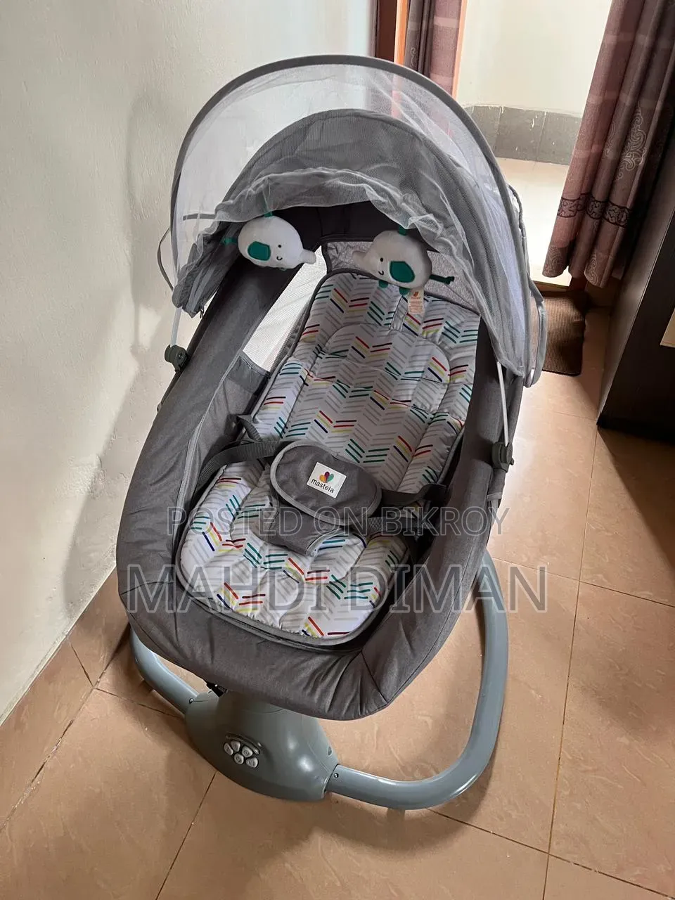Mastela 3-in-1 Baby Swing Bassinet | Like New