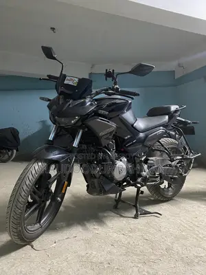 New Hero Xtreme 125R 2025 Black