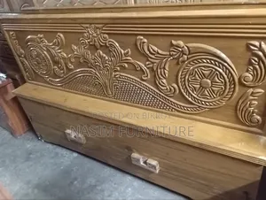 পুরাতন পাল আকাশি কাটের